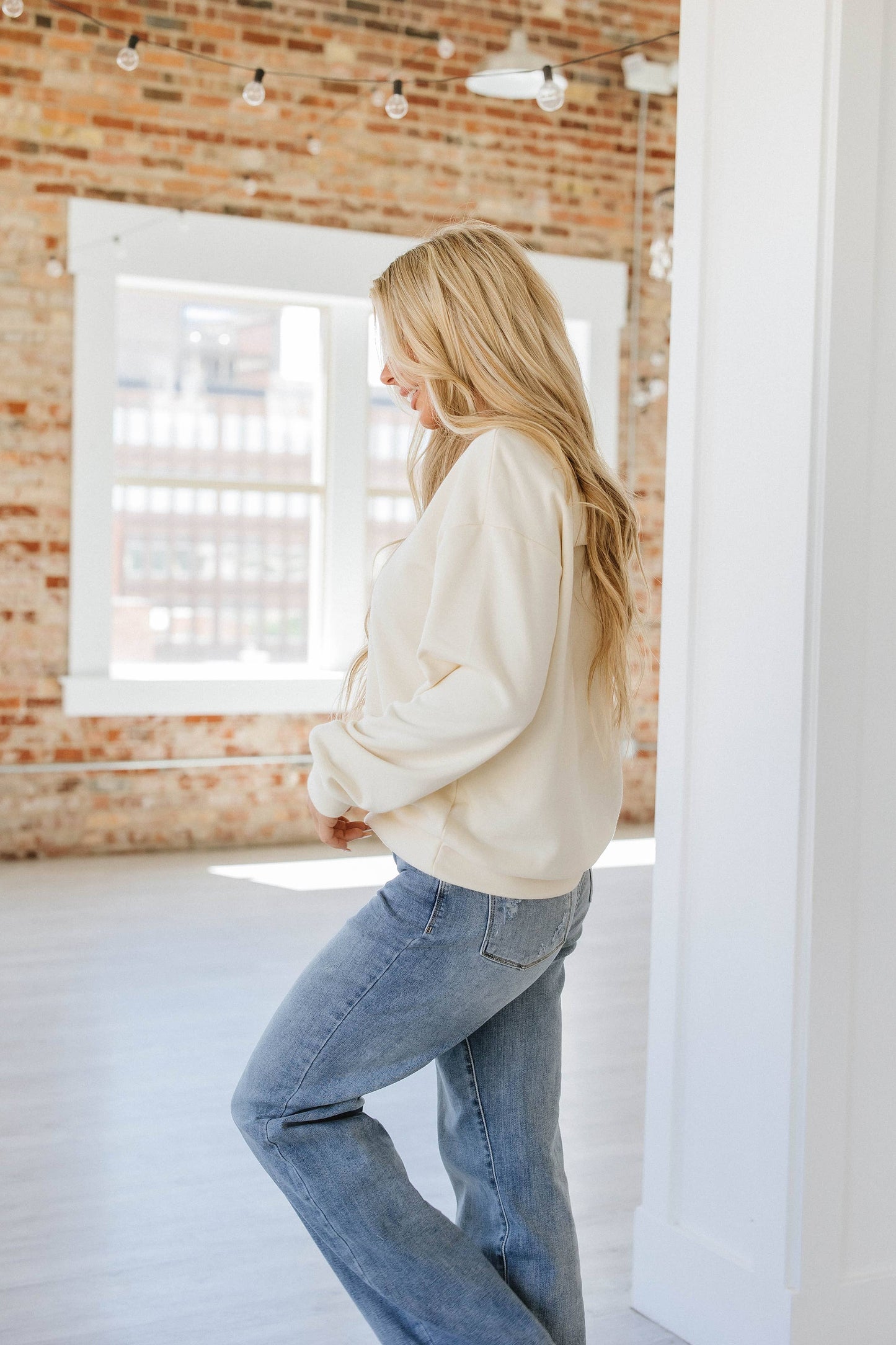 Caston Bowknot Sweatshirt