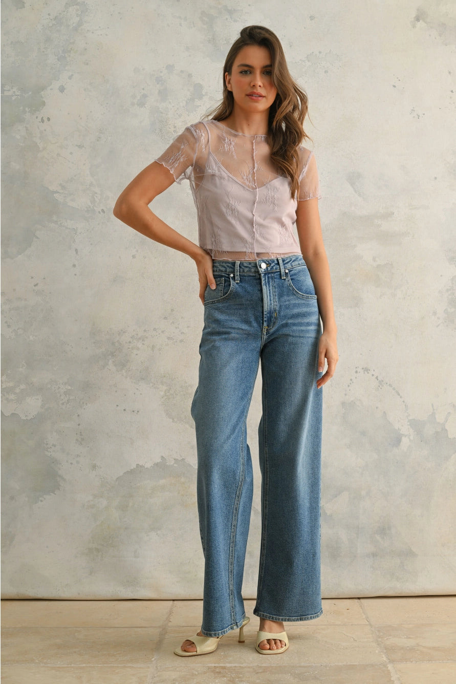 Elle Top